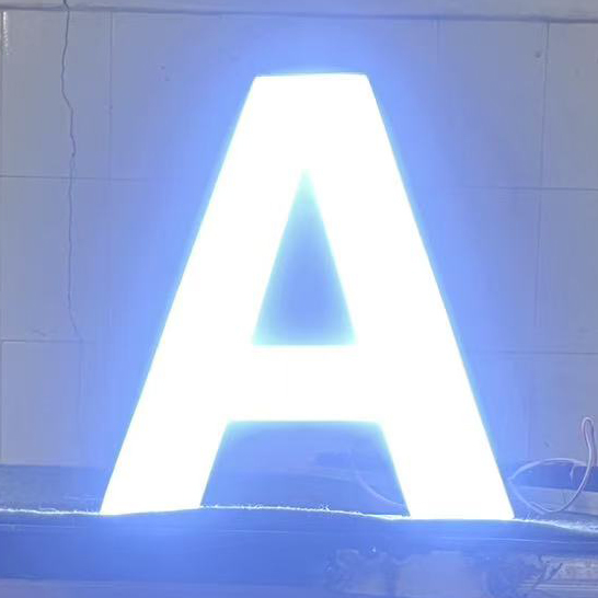 正面+水晶背发光字