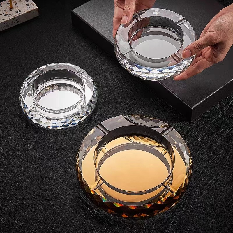 多面形金色直孔烟灰缸