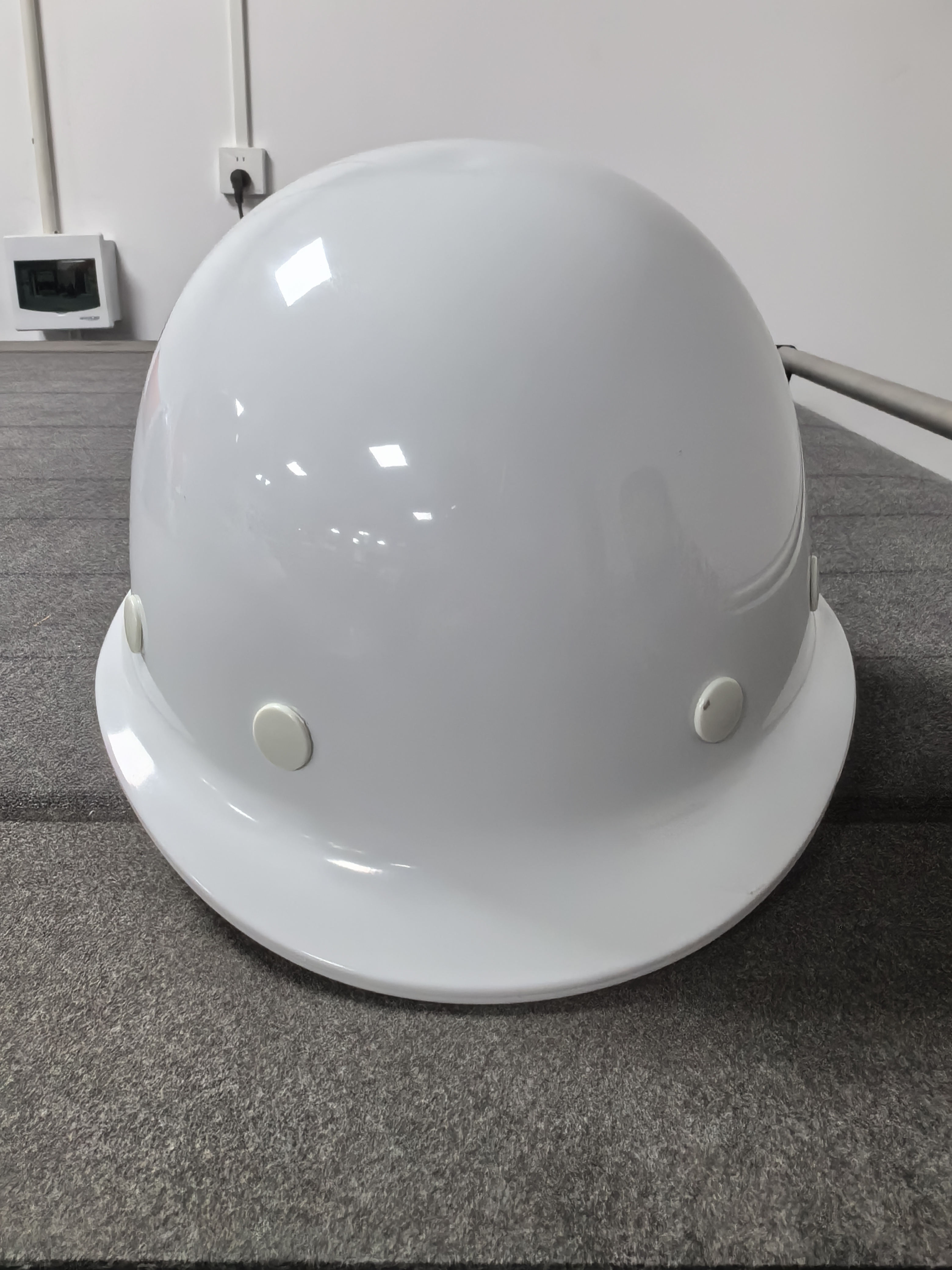 百安玻璃钢透气安全帽