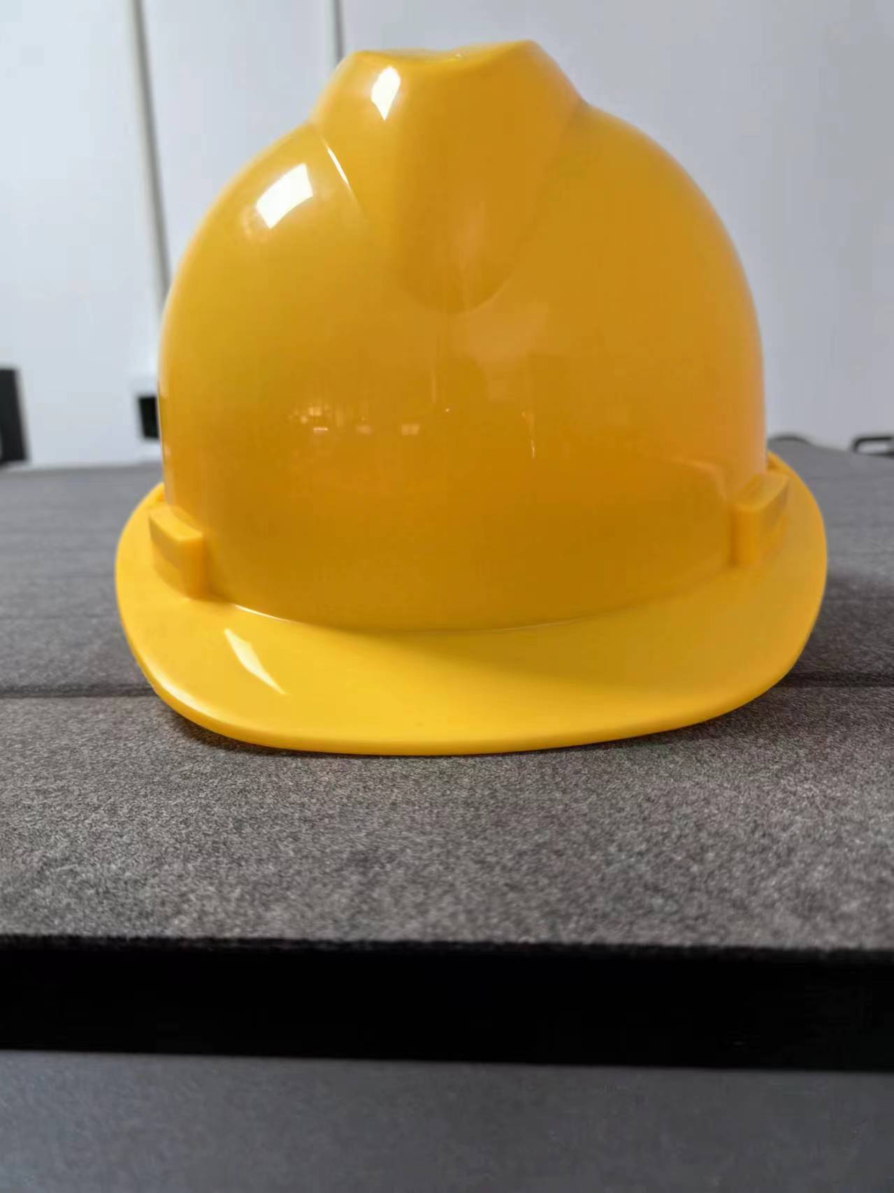 安全帽 大V款