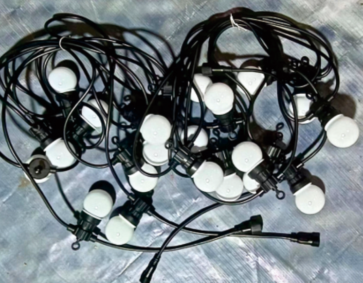 球泡灯串220V