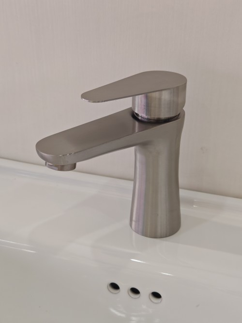 304小蛮腰单冷/洗脸盆单冷龙头/面盆单冷304小
蛮腰单冷#5个/盒