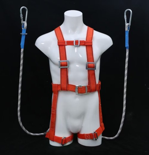 三点式安全带五点式安全带